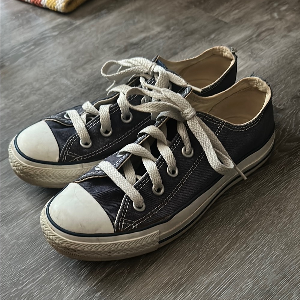 Converse Navy Blue and White Low-Top Sneakers
